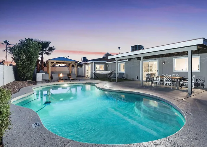 Blumoon-private Pool & Fire Pit-projection Theater Scottsdale