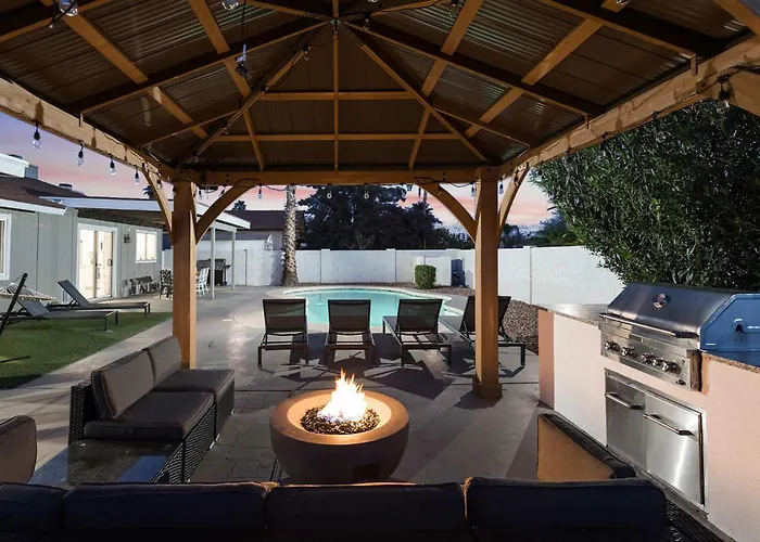 Holiday home Blumoon-private Pool & Fire Pit-projection Theater Scottsdale