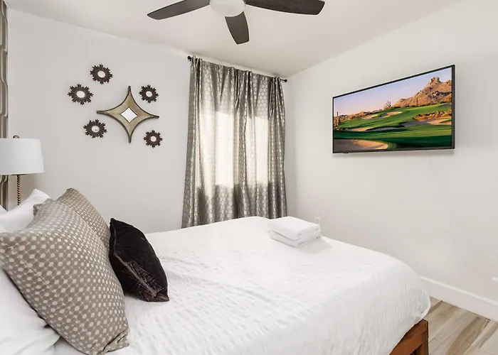 Holiday home Blumoon-private Pool & Fire Pit-projection Theater *